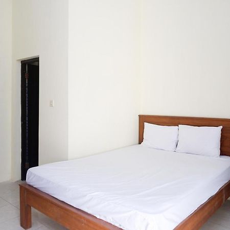 Reddoorz @ Umbul Ponggok Waterpark Klaten ภายนอก รูปภาพ