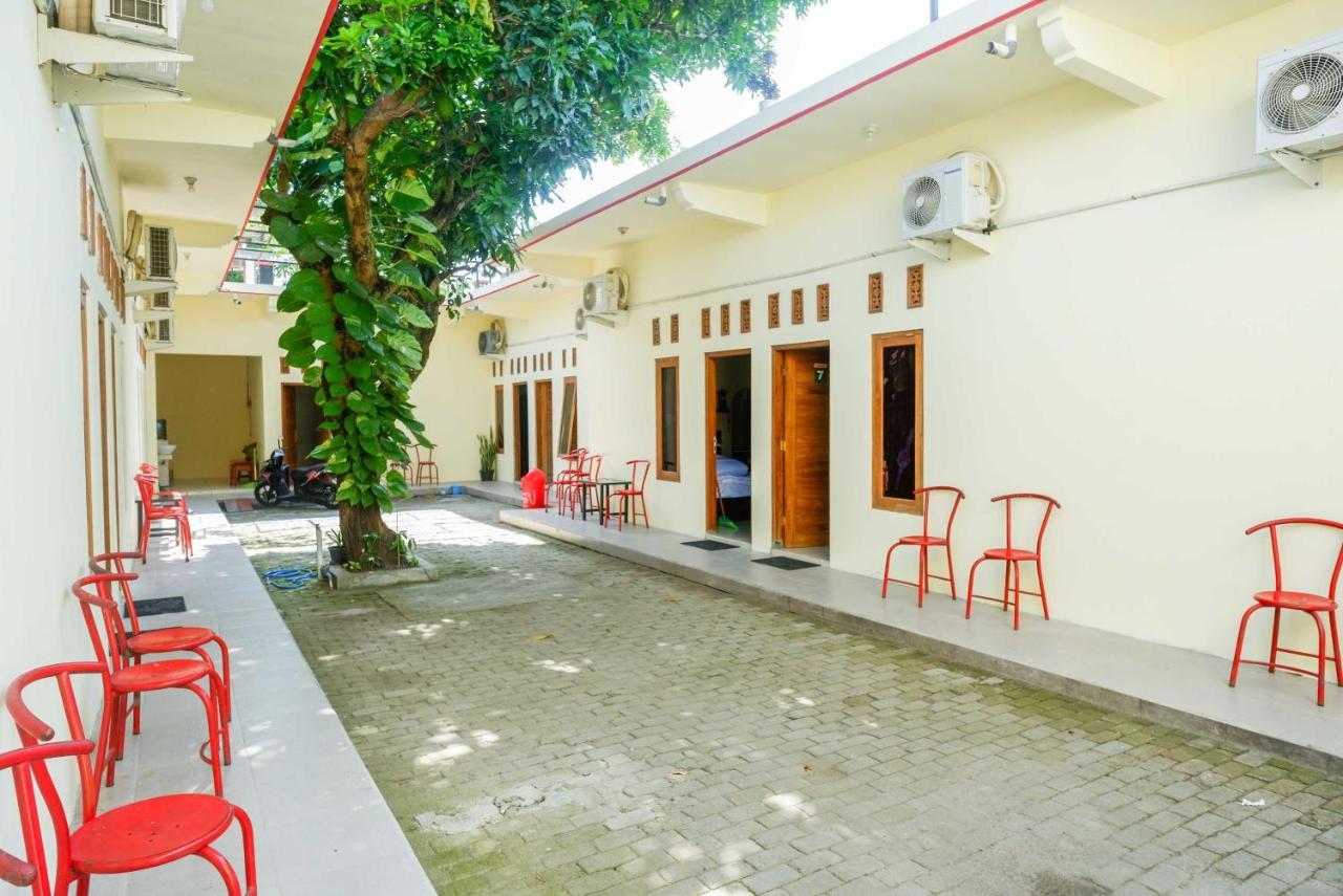 Reddoorz @ Umbul Ponggok Waterpark Klaten ภายนอก รูปภาพ