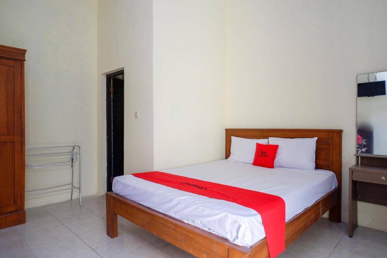 Reddoorz @ Umbul Ponggok Waterpark Klaten ภายนอก รูปภาพ